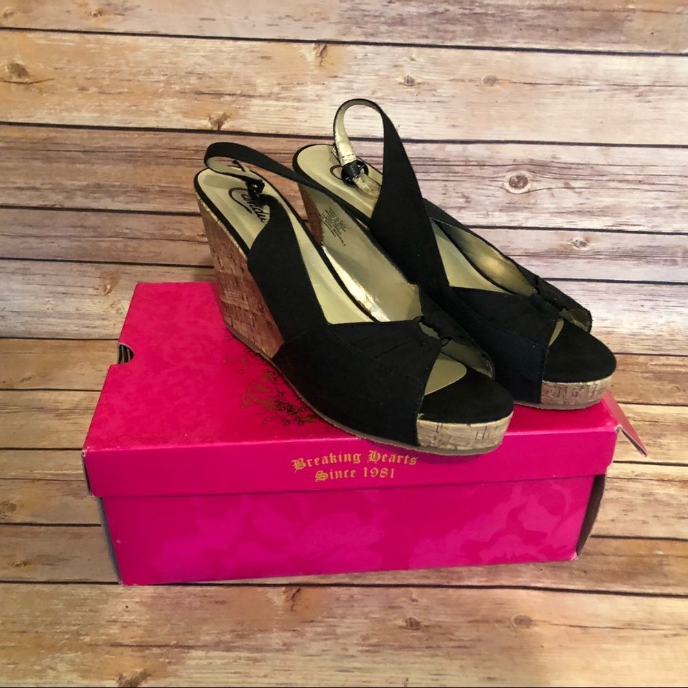 Candies Size 9.5 women’s wedges